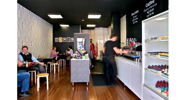 1Cupcake Espresso - contemporary retail architecture
